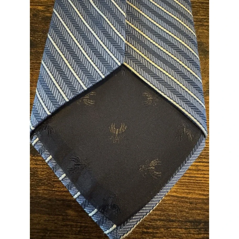 Brooks Brothers Men's Jacquard 100% Silk Tie - Blue/White Striped - Pointed
